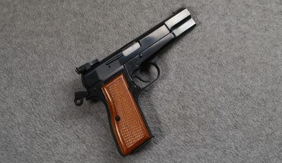 Browning ~ Hi-Power ~ 9mm Luger