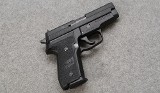 Sig Sauer ~ P229 ~ .40 S&W - 1 of 4