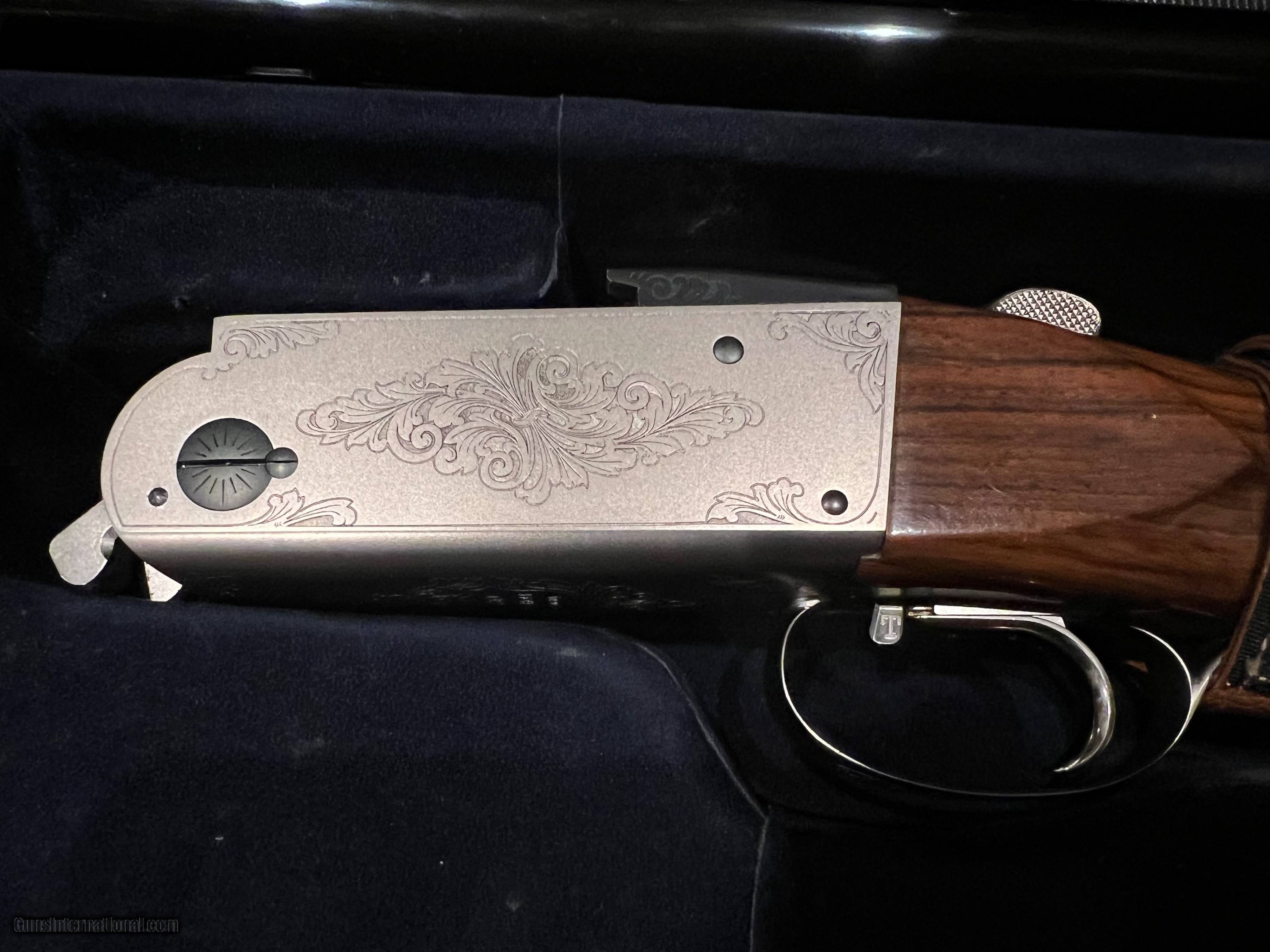 Krieghoff K80 sporter 32” flat rib titanium chokes