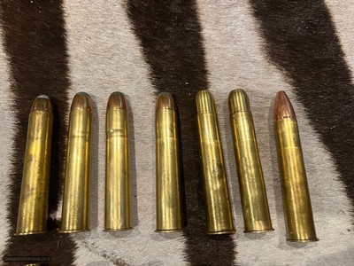 577 Nitro expressseven loaded rounds and five unloaded - Image 2 of 3