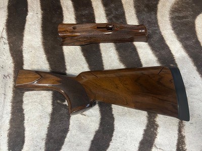 Krieghoff K80 number 3 stock set - Image 2 of 5