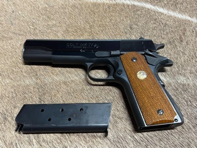 Colt 1911 series 80 45ACP - Image 1 of 9