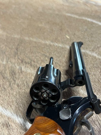 Smith & Wesson model 17 K22 Masterpiece - Image 7 of 9