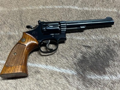 Smith & Wesson model 17 K22 Masterpiece - Image 1 of 9