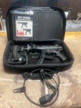 Heckler & Koch SP5 9mm pistol - 1 of 9