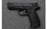 Smith & Wesson ~ M&P40 ~ .40 S&W - 2 of 2
