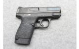Smith & Wesson M&P 40 Shield - 1 of 2