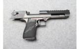 Magnum Research Desert Eagle .44 Mag 6
