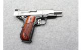 Smith & Wesson ~ SW1911CS ~ .45 ACP - 3 of 4