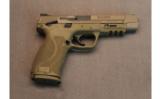 Smith & Wesson ~ M&P9 2.0 ~ 9mm - 1 of 5