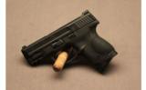 Smith & Wesson ~ M&P 40C ~ .40 S&W. - 4 of 5