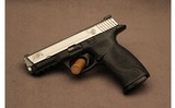 Smith & Wesson ~ M&P40 ~ .40 S&W - 4 of 4