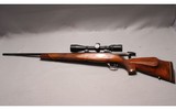 Weatherby ~ Mark V ~ .270 Weatherby Magnum - 2 of 8