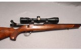 Weatherby ~ Mark V ~ .270 Weatherby Magnum - 4 of 8