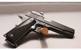 Kimber ~ Custom LW ~ .45 Auto - 1 of 2