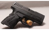 Springfield Armory ~ XD40 ~ .40S&W - 1 of 2