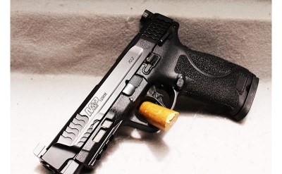 Smith and Wesson 2.0 10MM - Image 2 of 5