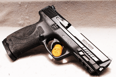 Smith and Wesson M&P M2.0 9MM - Image 1 of 5