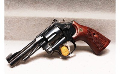 Smith & Wesson 48-7 22Mag - Image 2 of 5