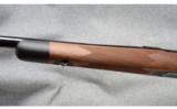 Winchester Model 70 Supergrade Cabela's .300 Win - 6 of 7