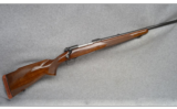 Winchester Model 70 Featherweight .243 Win - 1 of 8