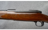 Winchester Model 70 Featherweight .243 Win - 2 of 8