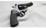 Smith & Wesson 57, .41 Mag, 4