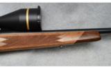 Weatherby Mark V with scope, .300 Wby. Mag. - 6 of 8