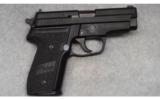 Sig Sauer P229, .40 S&W - 1 of 2