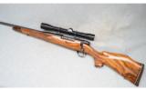 Weatherby Mark V Left Hand with Redfield Widefield Scope, .300 Wby. Mag. - 1 of 8