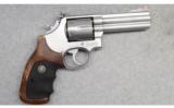 Smith & Wesson Model 686-1, .357 Mag. - 1 of 2