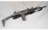 Israel Military Industries Uzi Model B, 9mm - 1 of 8