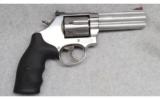 Smith & Wesson Model 686-6, .357 Mag. - 1 of 2