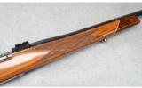 Weatherby Mark V, .300 Wby. Mag. - 6 of 8
