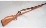Weatherby Mark V, .300 Wby. Mag. - 1 of 8