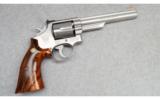 Smith & Wesson Model 68-2 California Highway Patrol, .38 Special - 1 of 4