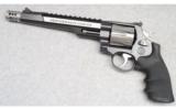 Smith & Wesson Model 629 Magnum Hunter, .44 Mag. - 2 of 2