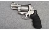 Smith & Wesson Model 657-5 Performance Center, .41 Mag. - 2 of 2