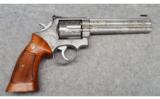 Smith & Wesson 686 Engraved, .357 Mag. - 1 of 4
