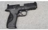 Smith & Wesson M&P 9 Performance Center, 9mm - 1 of 2