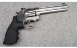 Smith & Wesson Model 617-6 10-Shot, .22 S, L, LR - 1 of 2