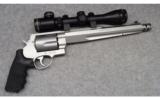 Smith & Wesson 500 Performance Center with Burris Scope, .500 S&W Mag. - 1 of 2