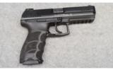 Heckler & Koch P30L, .40 S&W - 1 of 2