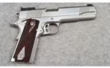 Kimber Stainless Gold Match SE ll, .38 Super - 1 of 2