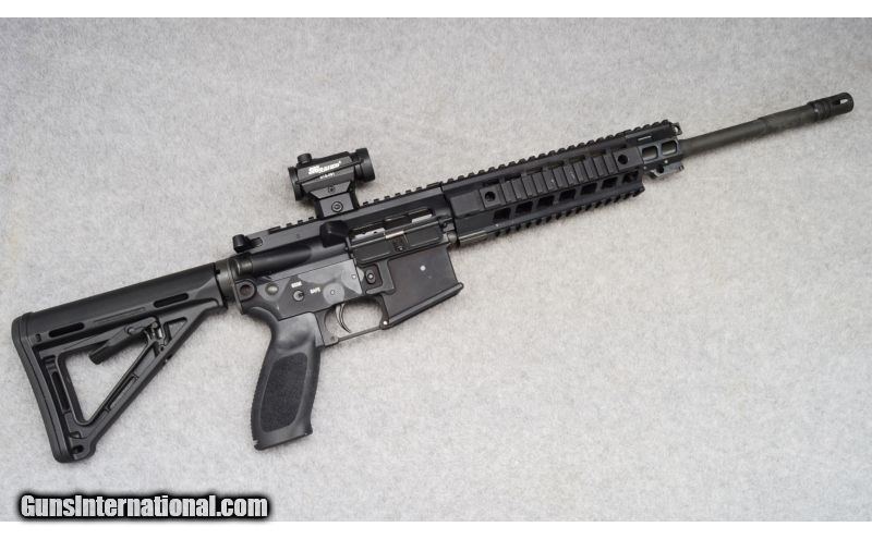 Sig Sauer Sig516 with Sig Sauer Dot Sight, 5.56 NATO