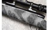 Weatherby Mark V with Leupold Scope, .300 Wby. Mag. - 4 of 9