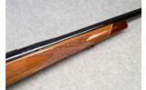 Weatherby Mark V Left Hand, .416 Wby. Mag. - 6 of 9