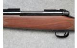 Winchester Model 70 Sporter 25-06 - 4 of 9