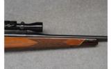Weatherby Mk V lefthanded .300 Weatherby Mag - 4 of 9