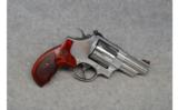 Smith & Wesson Model 629-6 .44 mag - 2 of 2